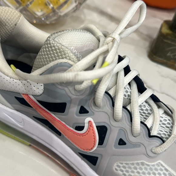 Nike Air Max Size 8.5 - Picture 7 of 11